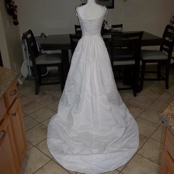 Rena Koh Bridal Wedding gown dress size 8 - Picture 2 of 5